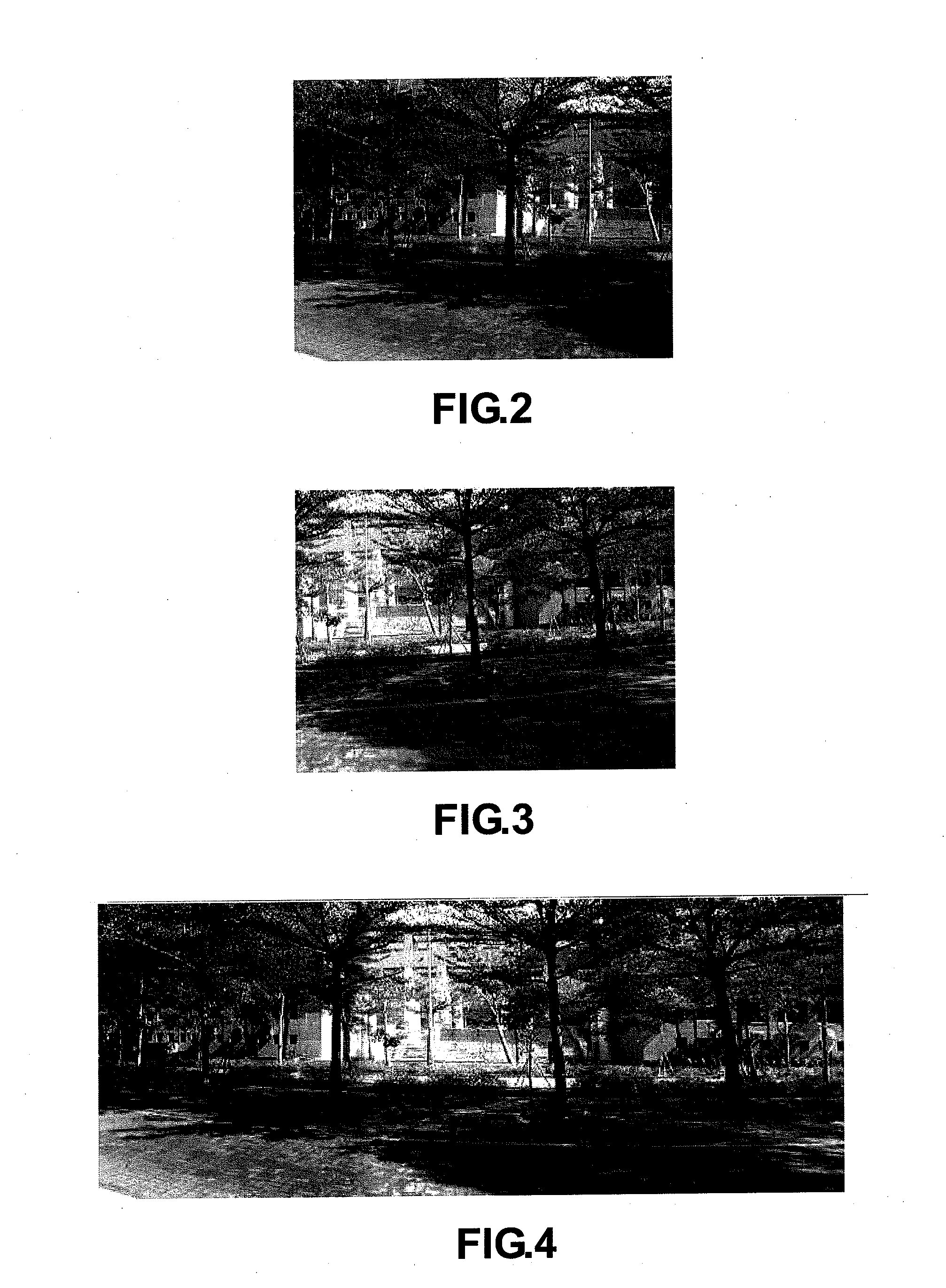 Low-complexity panoramic image and video stitching method