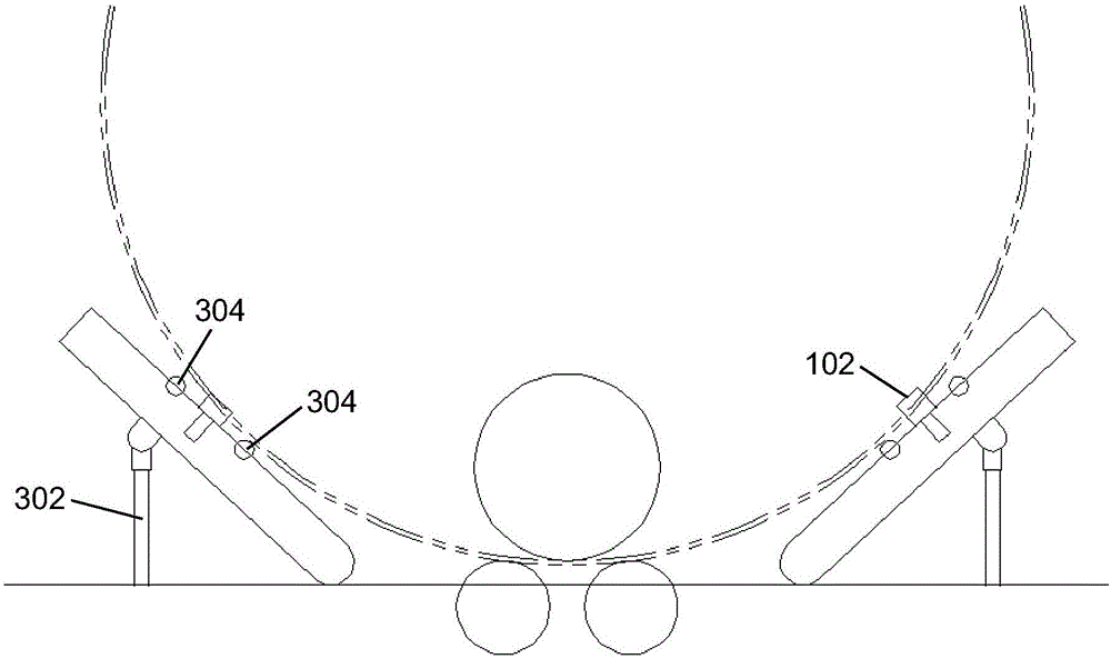 Misaligned rectifying and dragging device of plate rolling machine