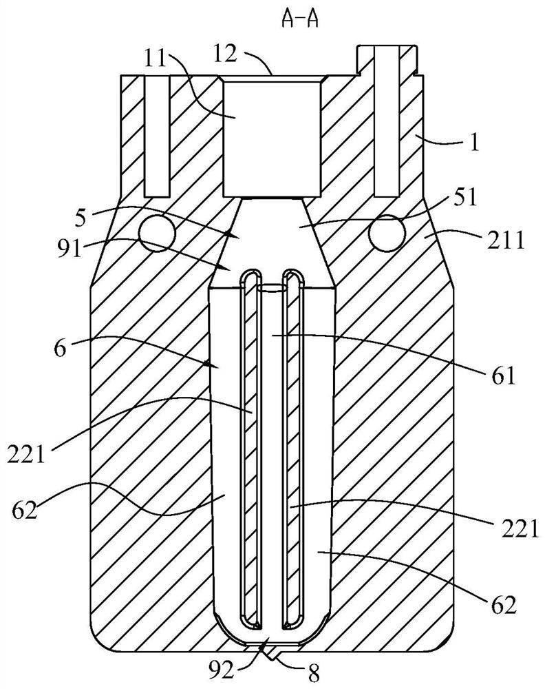 Glue-injecting and glue-scraping integrated glue nozzle applied to dual-component structural glue