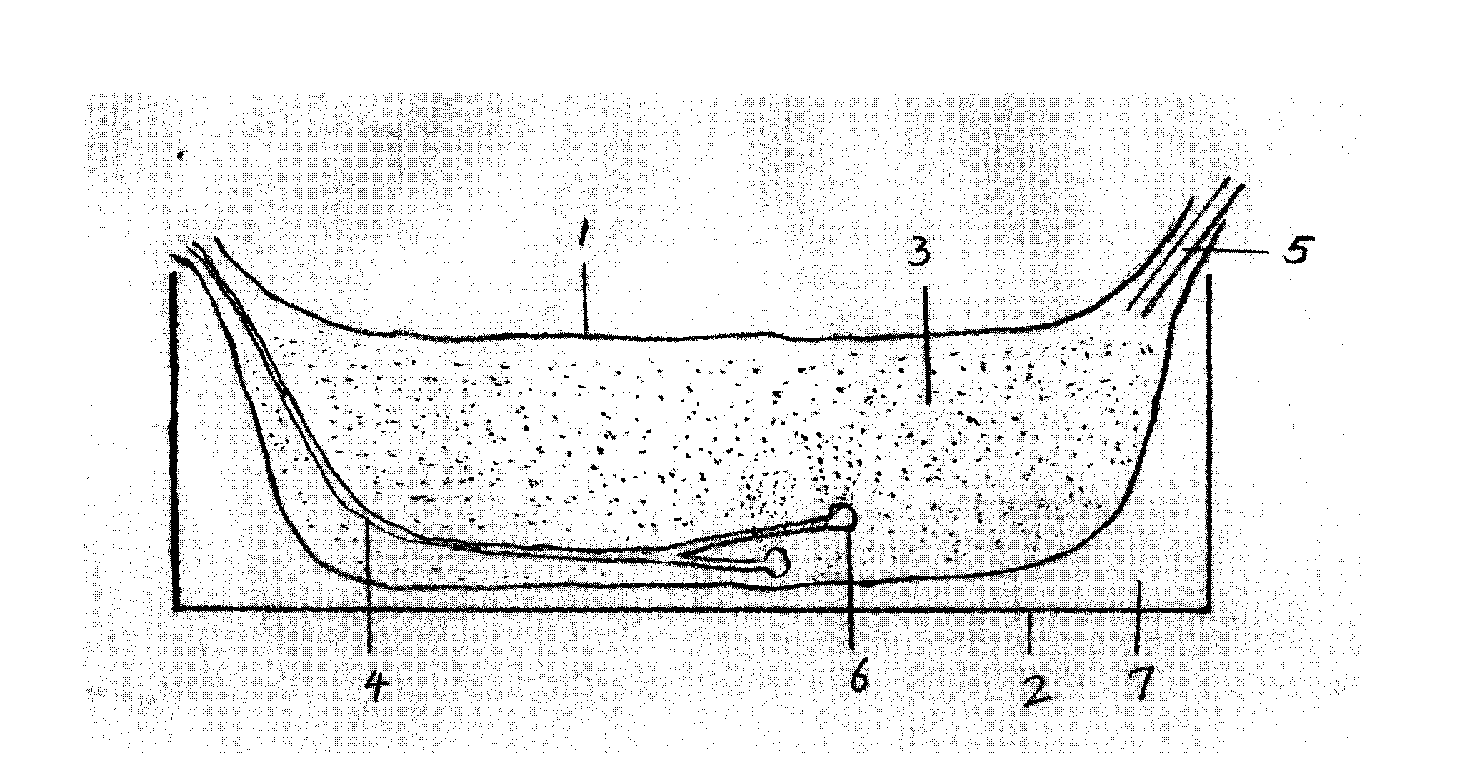 Dunaliella salina culture medium, semi-continuous culture mode and method for killing protozoa in dunaliella salina solution