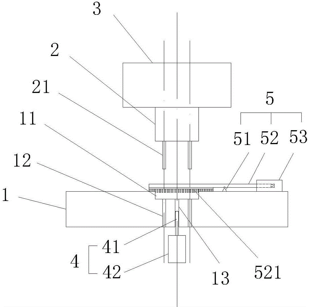 Automatic collection type one-time forming device for perforated workpieces