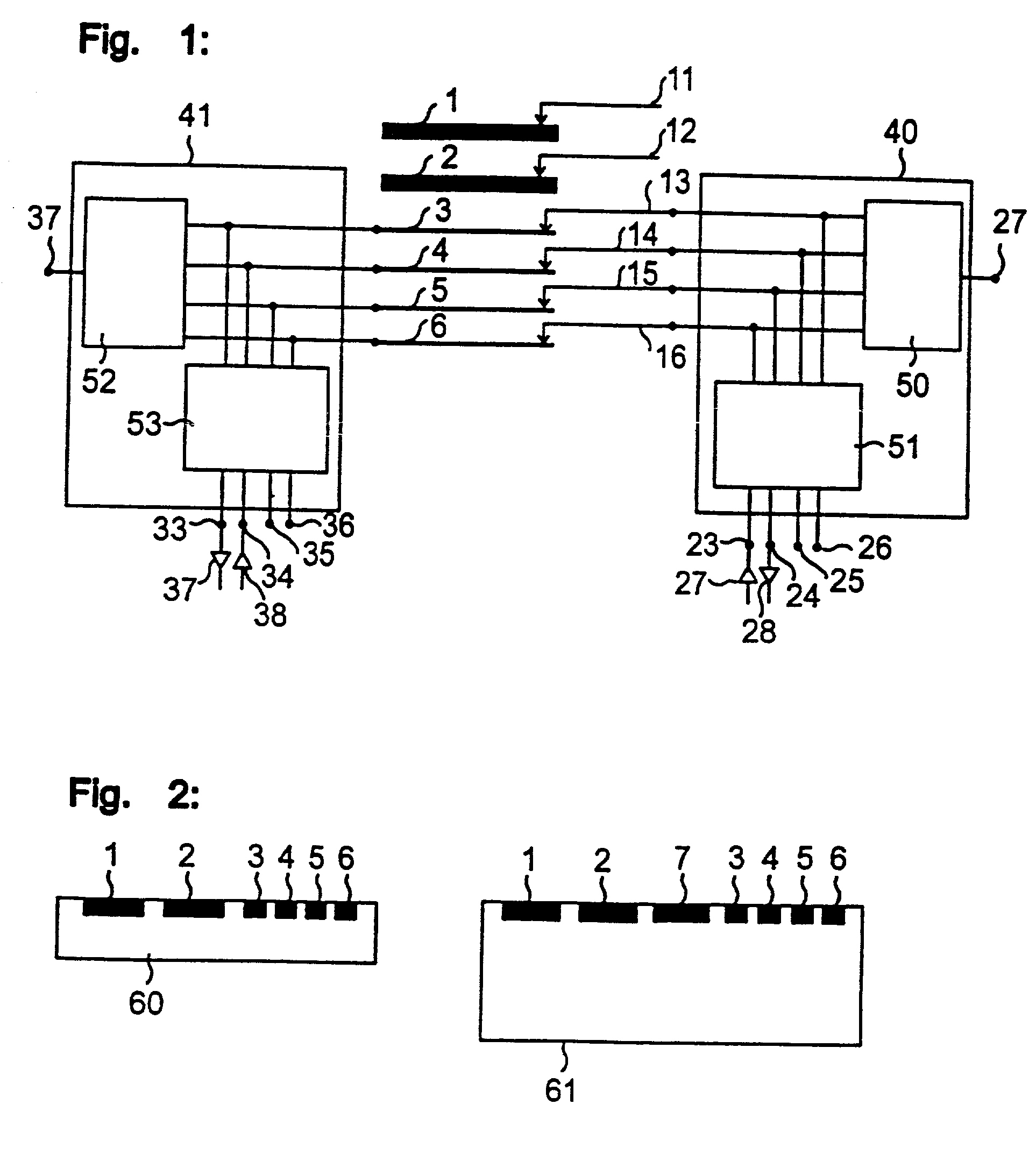 Array for the transmission of electrical signals between moving units at a reduced number of paths