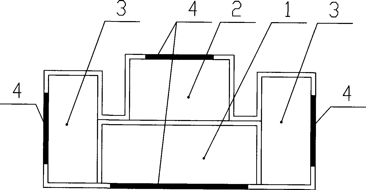 Gibbosity type kettle mouth with external-open tin-overflowing mouth