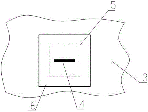 A special slope geomembrane fixing structure and fixing method for landfill