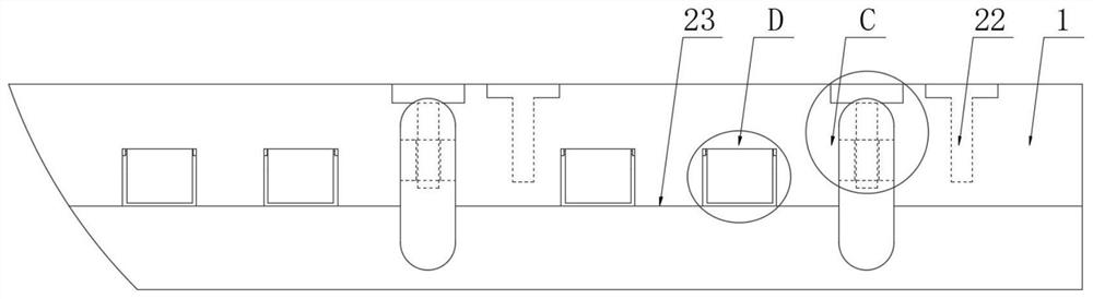 Anti-rollover structure of small ship and using method of anti-rollover structure