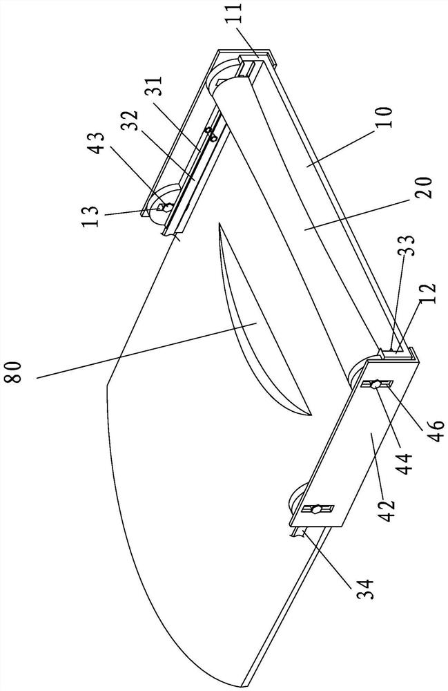 A swing traction cervical pillow