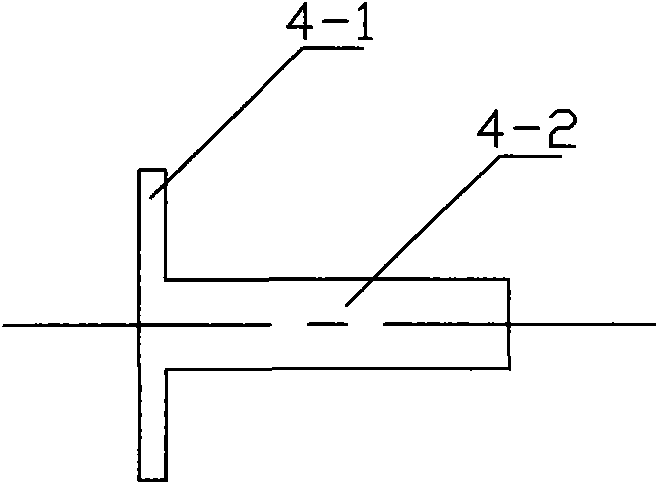 Connecting method of displacement transducer magnetic head and connecting jackcatch