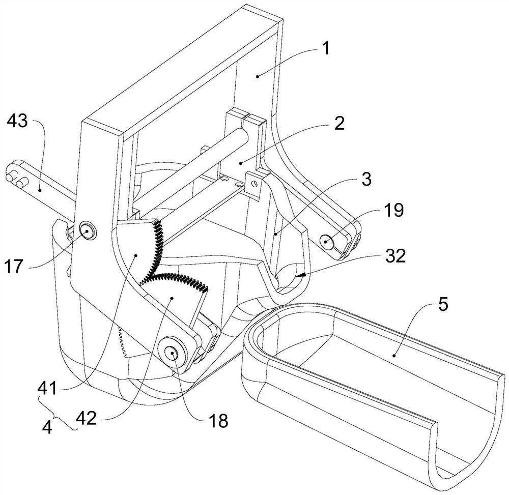 Molten aluminum distribution device and molten aluminum distribution system