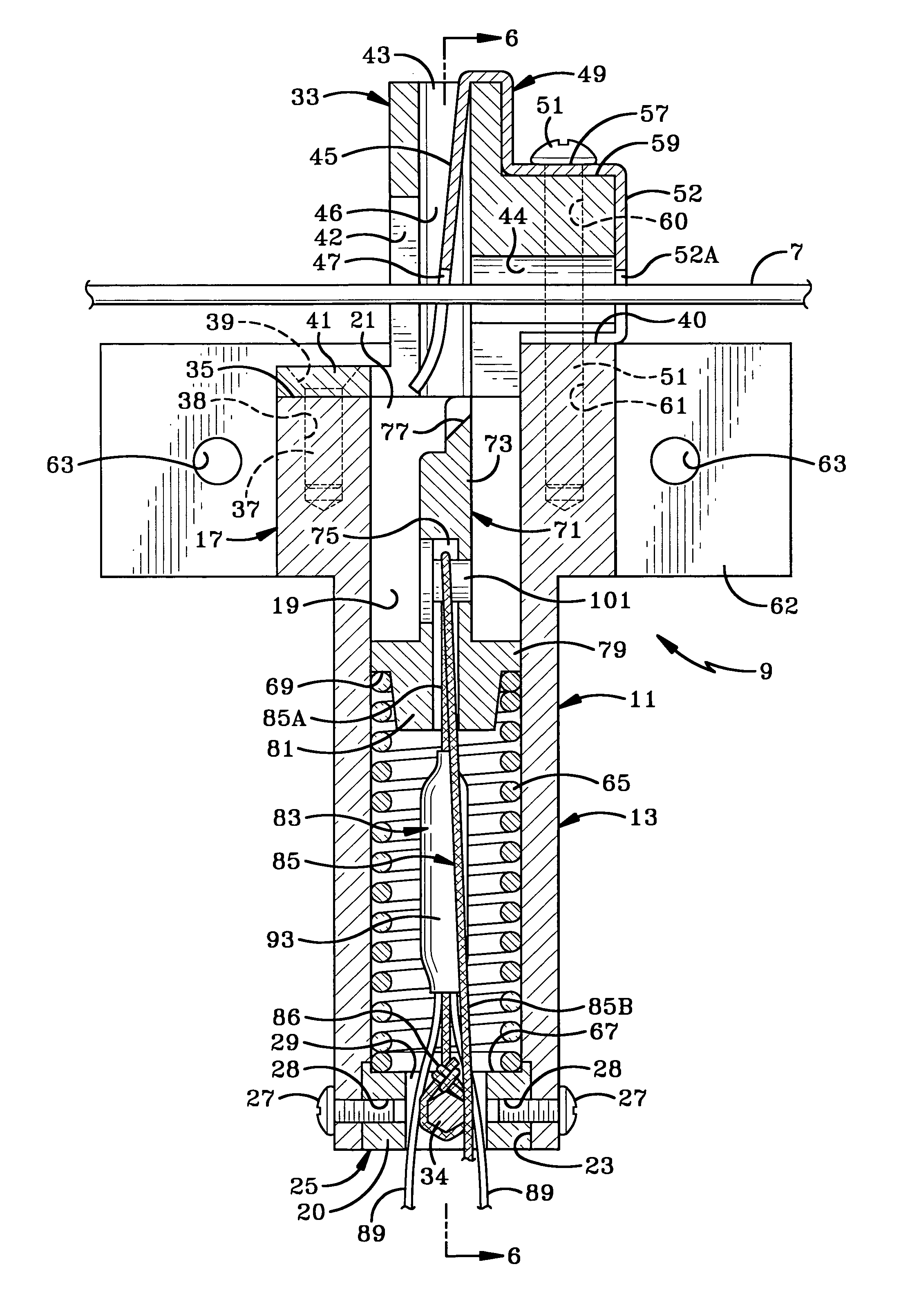 Method and apparatus for rapid severance of a decoy towline
