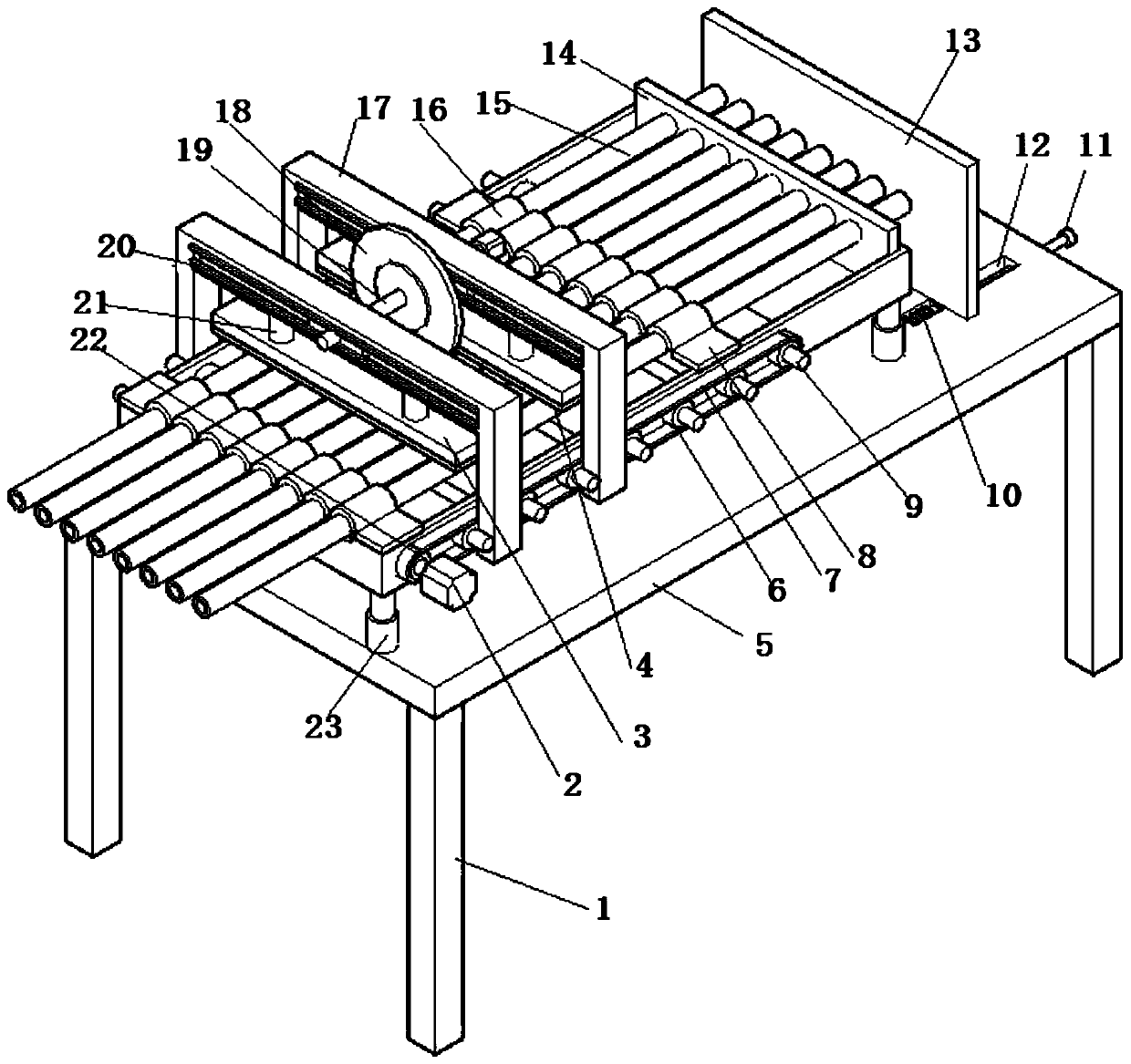 PVC-M pipe fixed-length cutting device