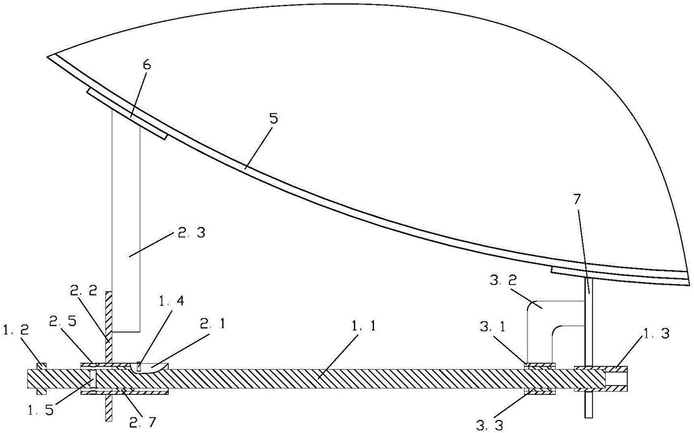 Opening and closing operating device for loading and unloading valve on bottom of railway truck