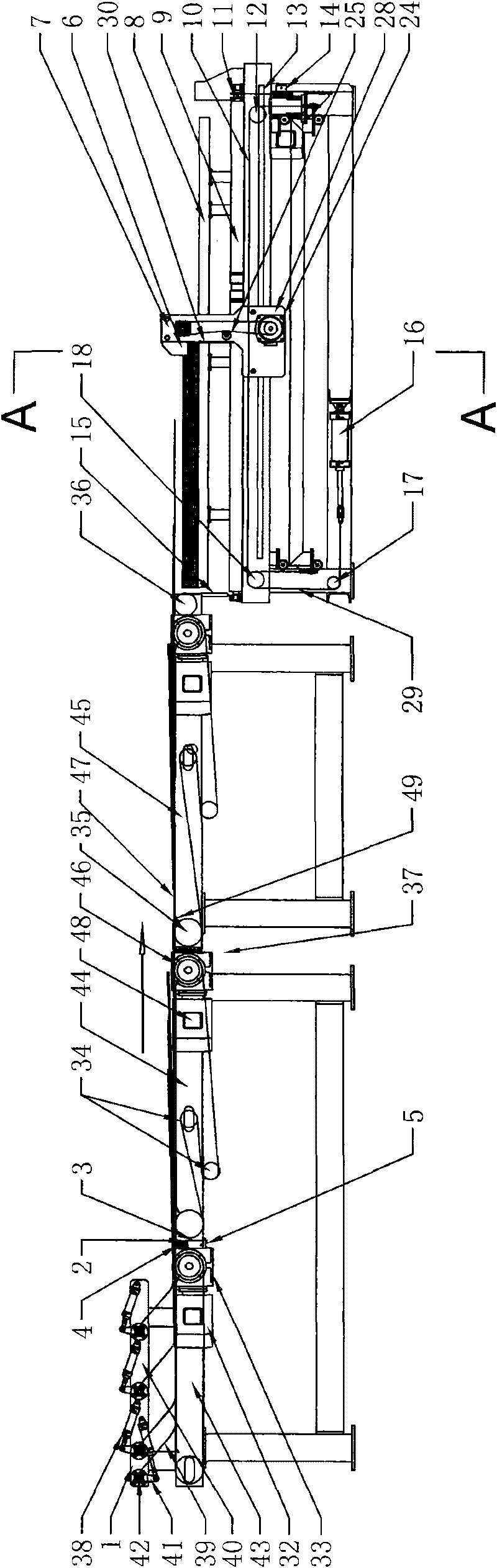 Method and device for automatically conveying and stacking corrugated boards