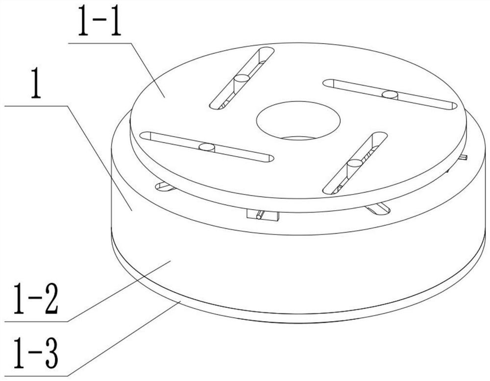 A traditional Chinese medicine grinding device for dermatology