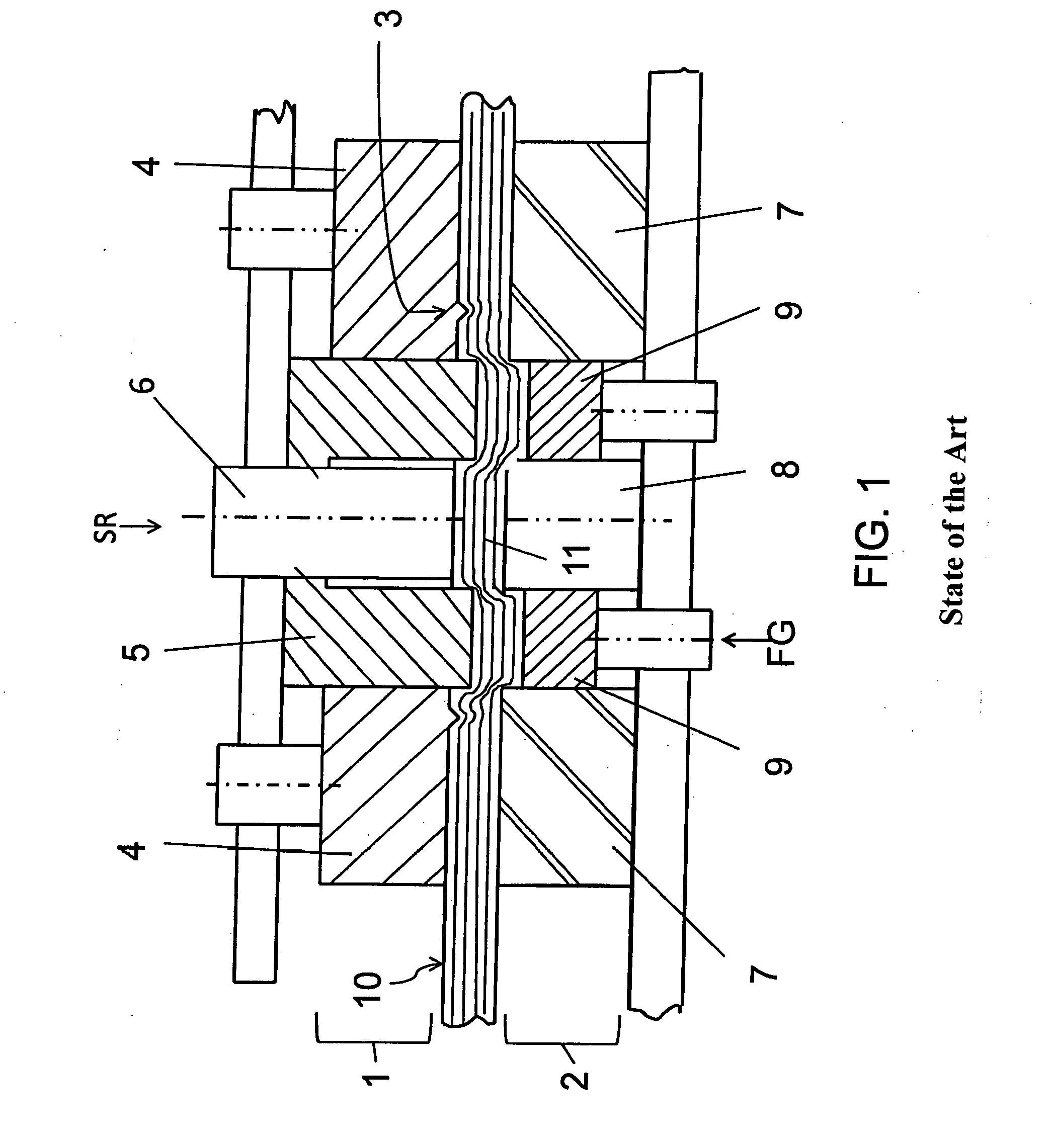Method and device for the production of a stamping with almost smooth cutting and enlarged functional surface