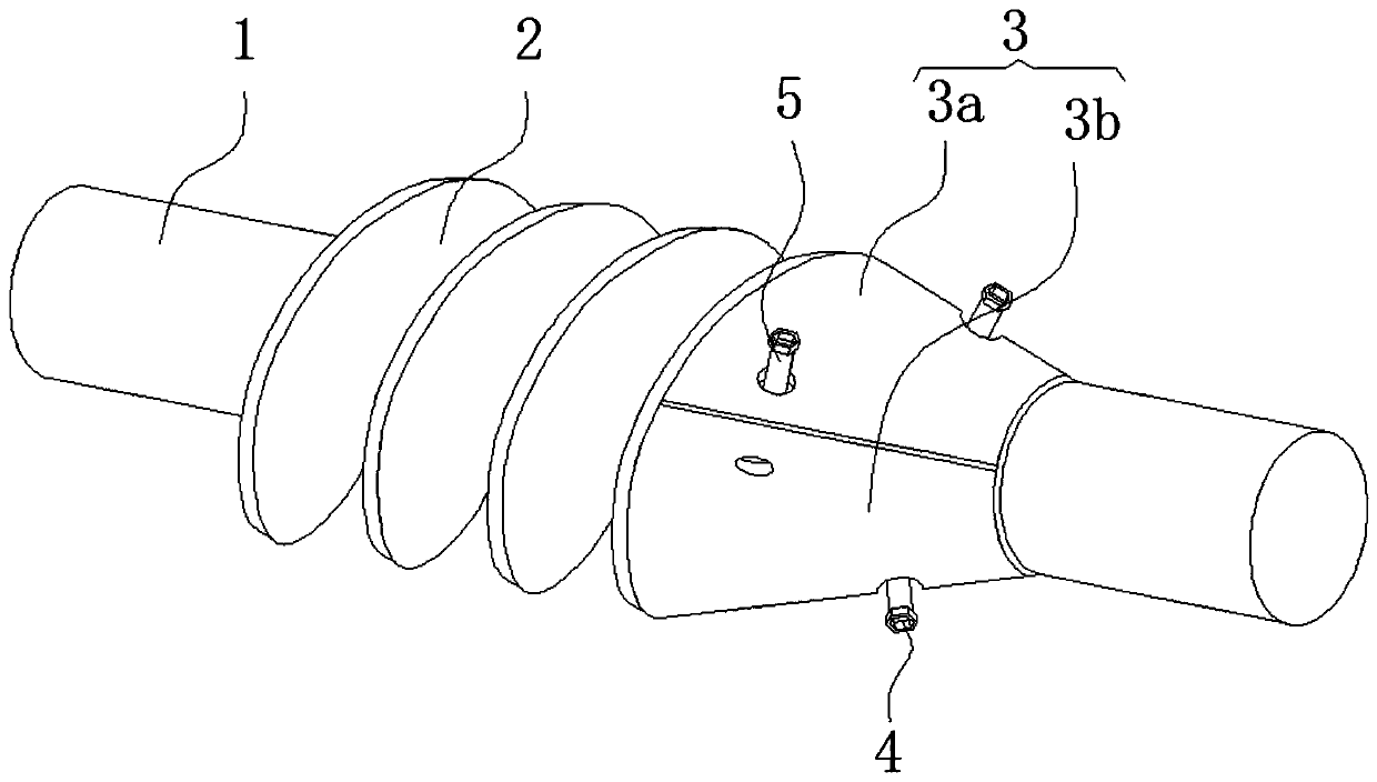 Spiral conveyor for spiral extrusion type solid-liquid separator