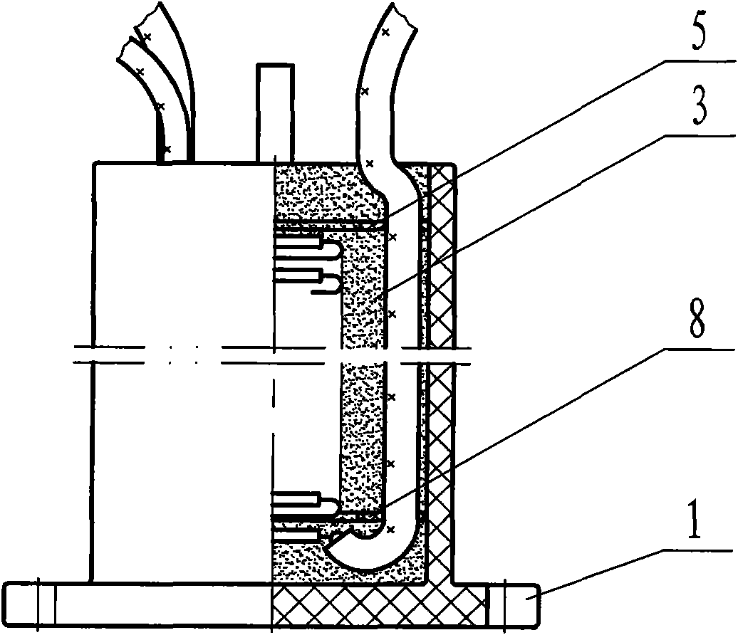 Three-phase voltage changer