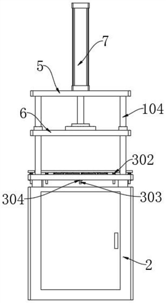 A stamping tool for reducing shape deformation at the edge of automobile stamping sheet