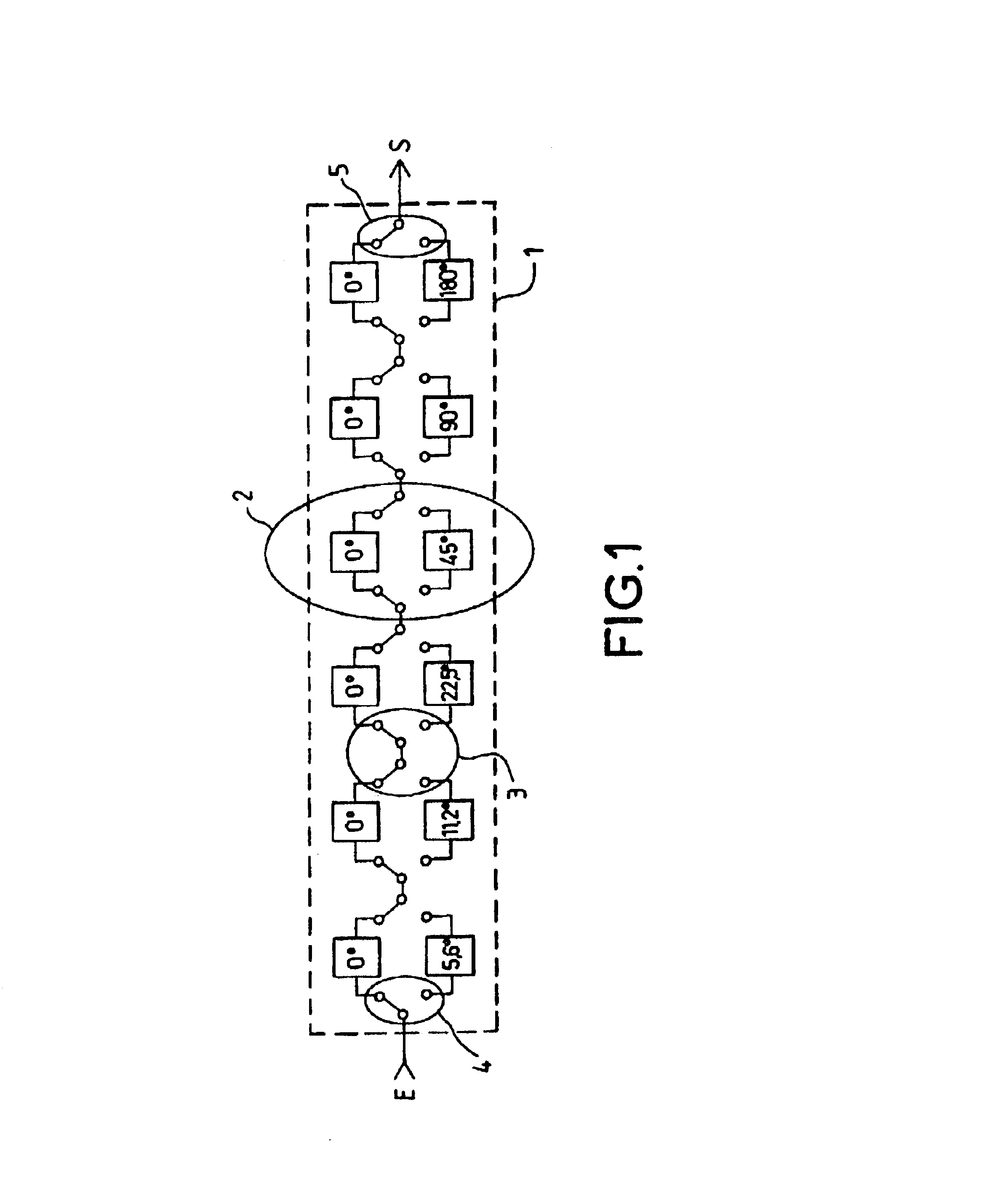 Two-input/two-output broadband active selector switch with distributed structure, and phase control device comprising such a switch