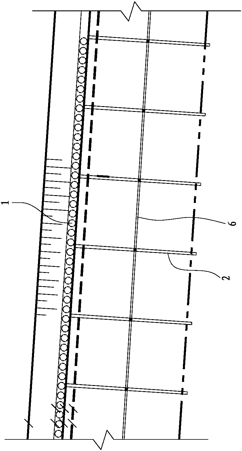 Inner oblique beam supporting structure for oversized-area deep foundation pit and construction method