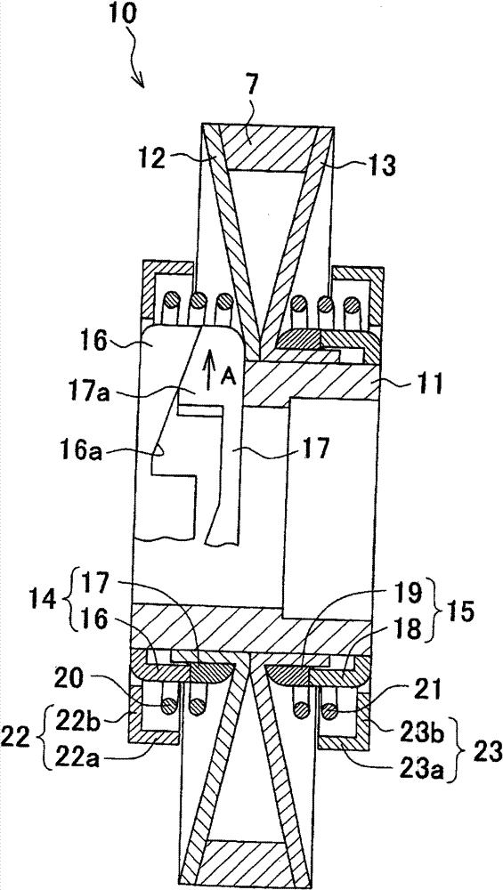 Variable speed pulley and bicycle driving device with the same