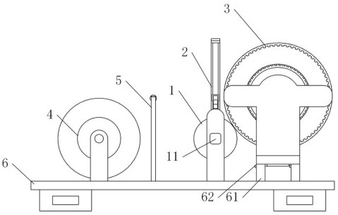 Tire rubber sheet winding device and using method thereof