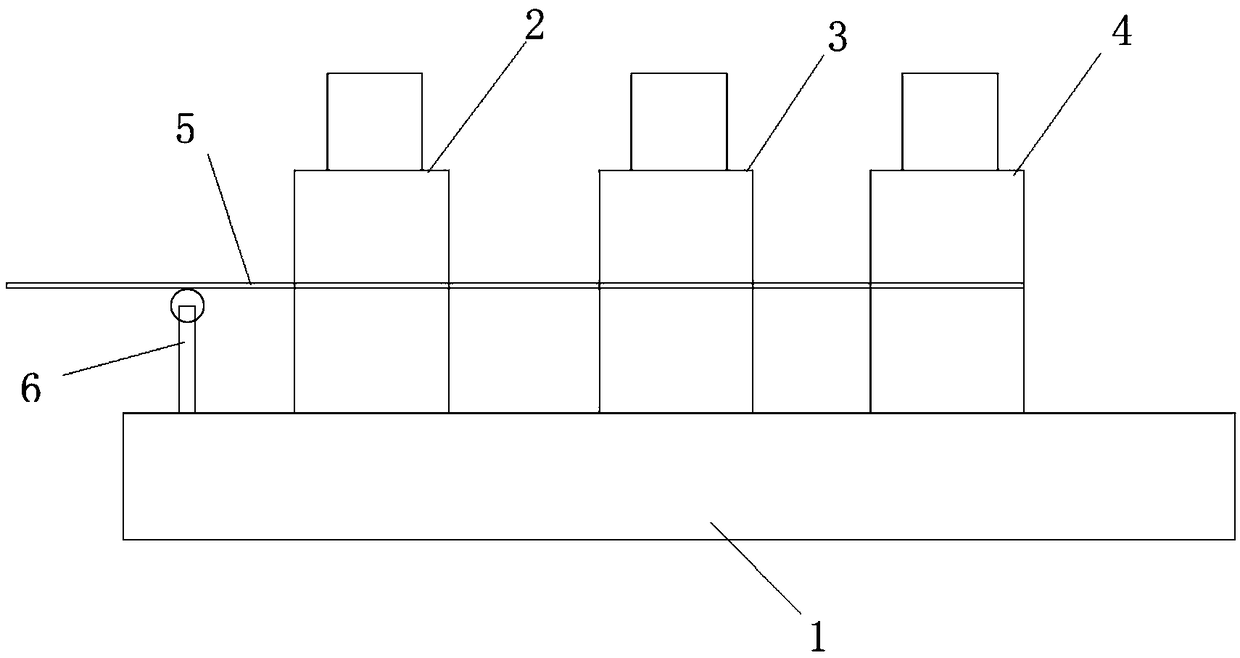 Continuous die for mainboard support of notebook computer