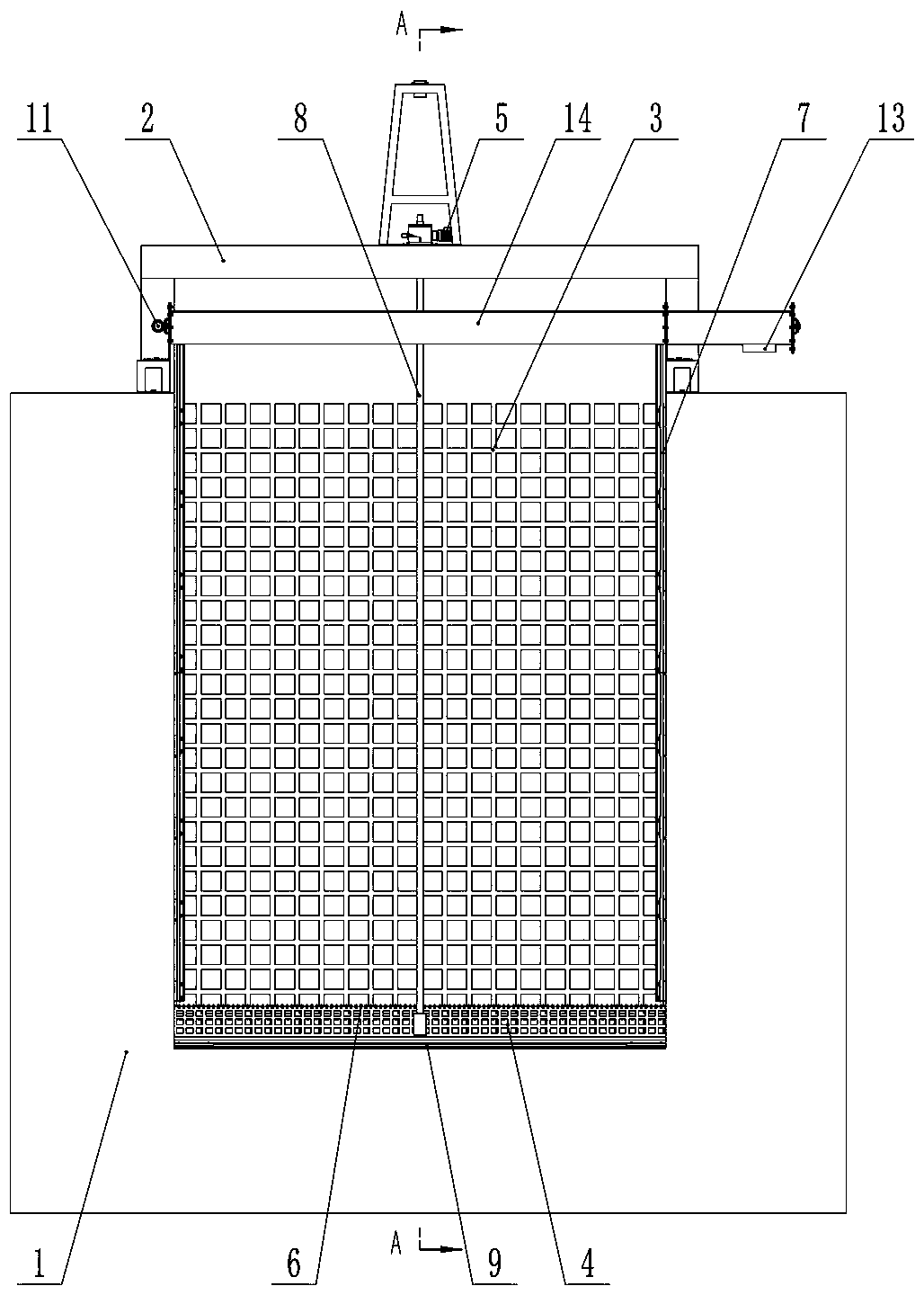Device for automatically cleaning flat filter screen in forebay