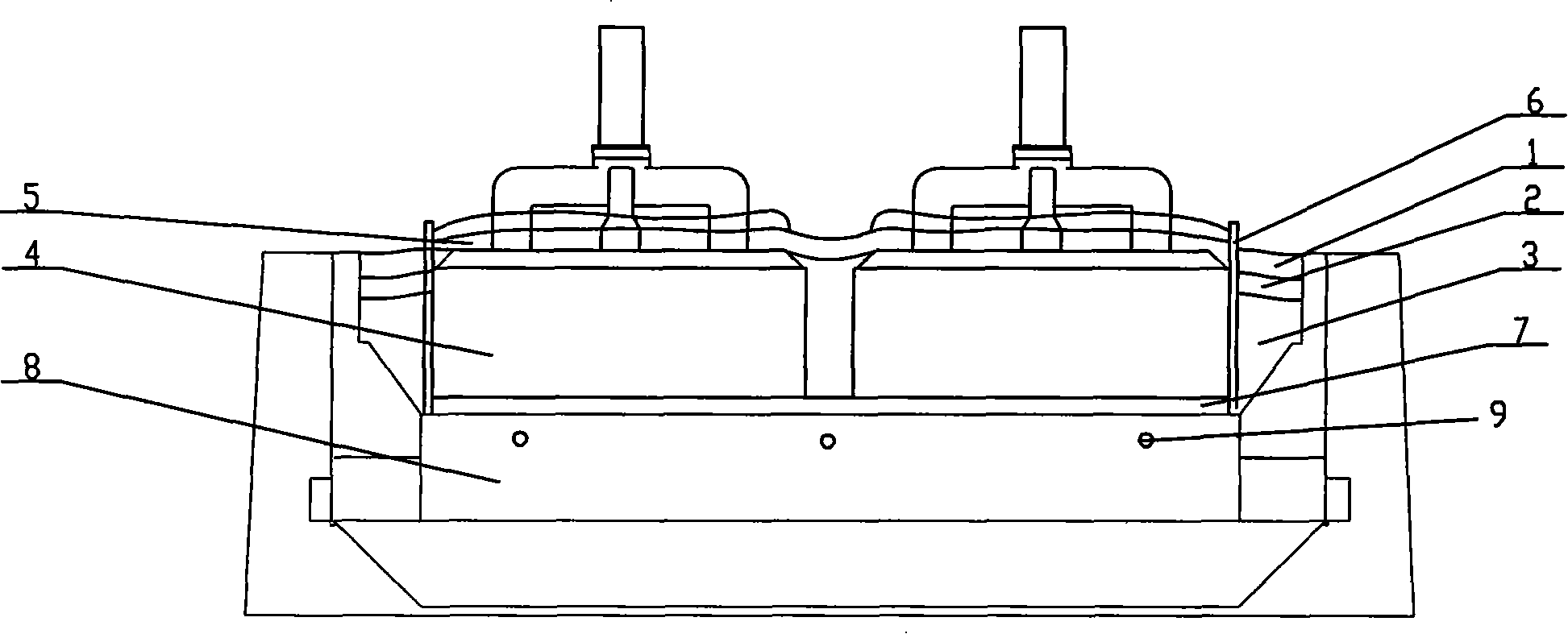 Coke particle baking startup method for pre-baked anode aluminum electrolytic cell and structure thereof