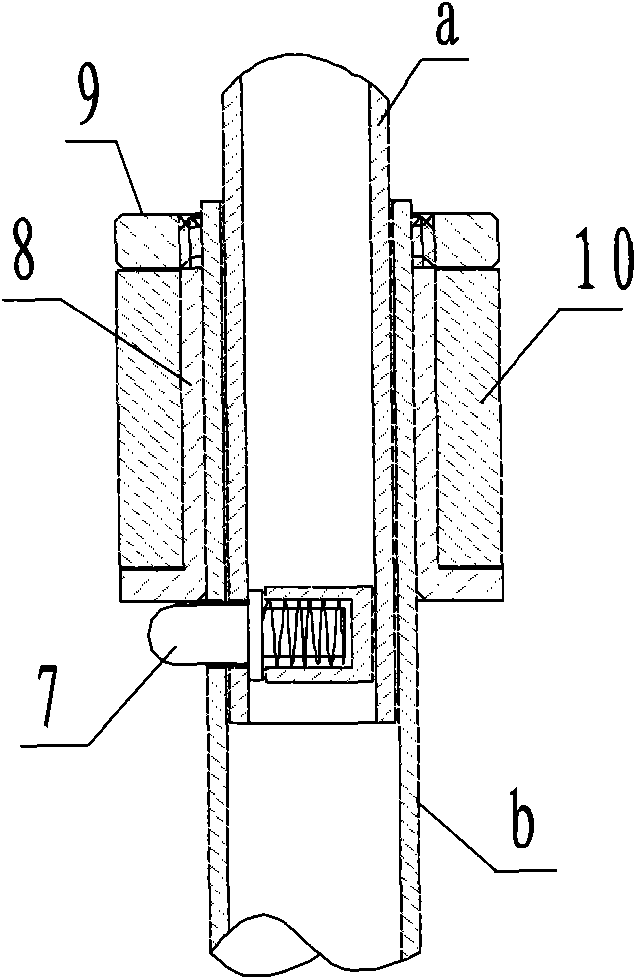 Insulating lifting device
