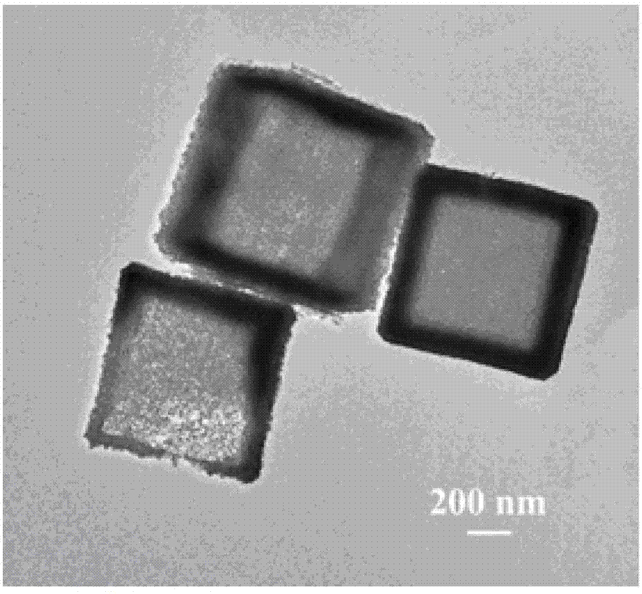 Preparation method of porous hollow micro-cube blocky tin dioxide
