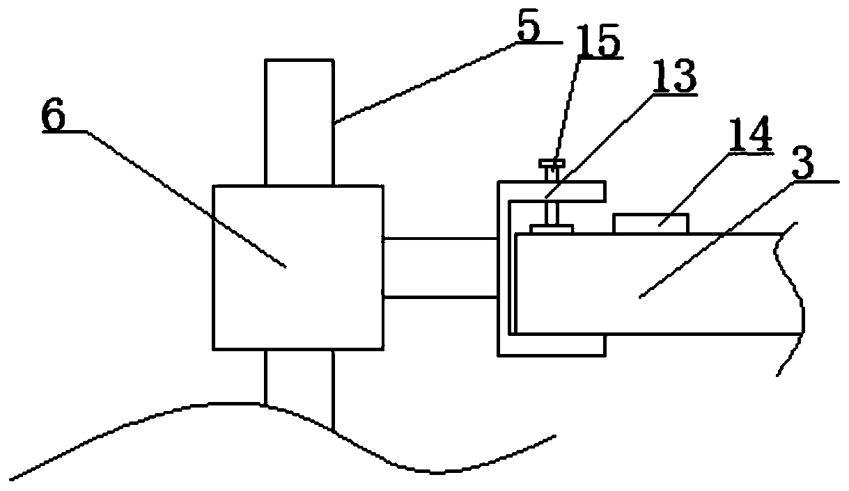 Automatic equidistant pressing and cutting mechanism for cables