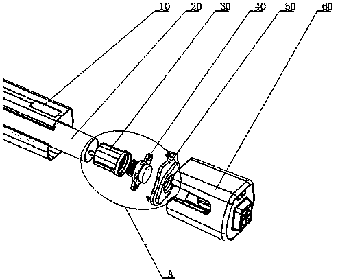 Covering curtain winding device capable of buffering