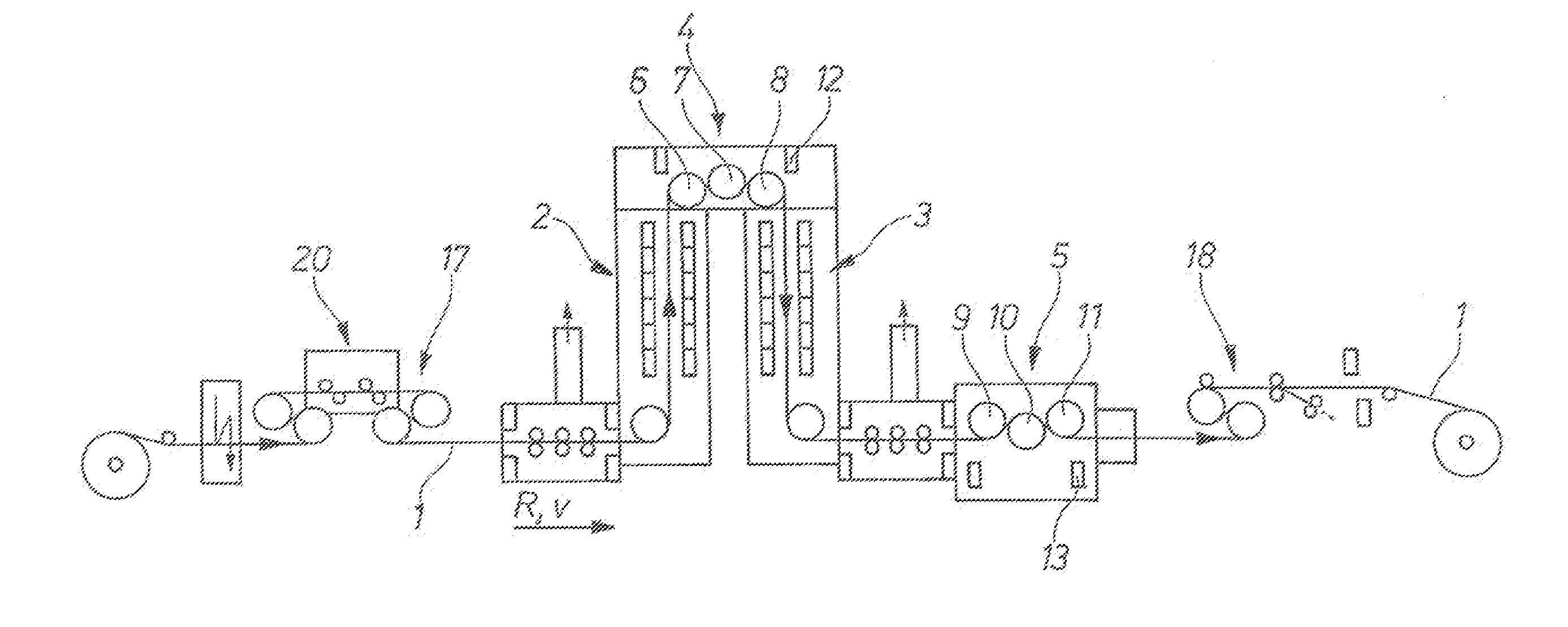 Method and device for descaling a metal strip