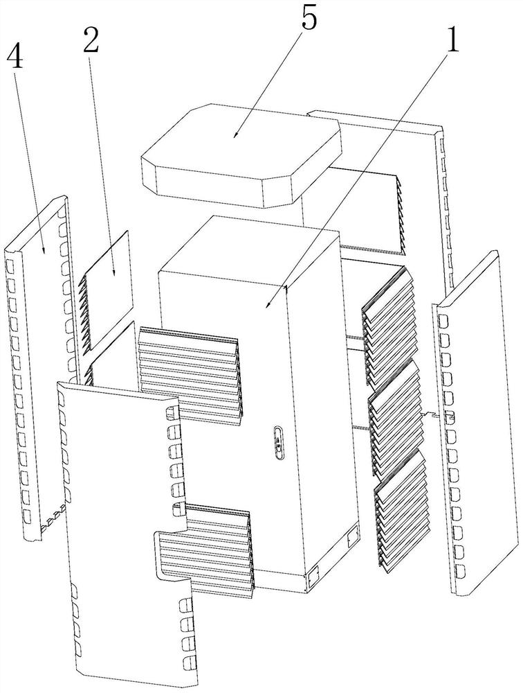 Heat-dissipating communication system