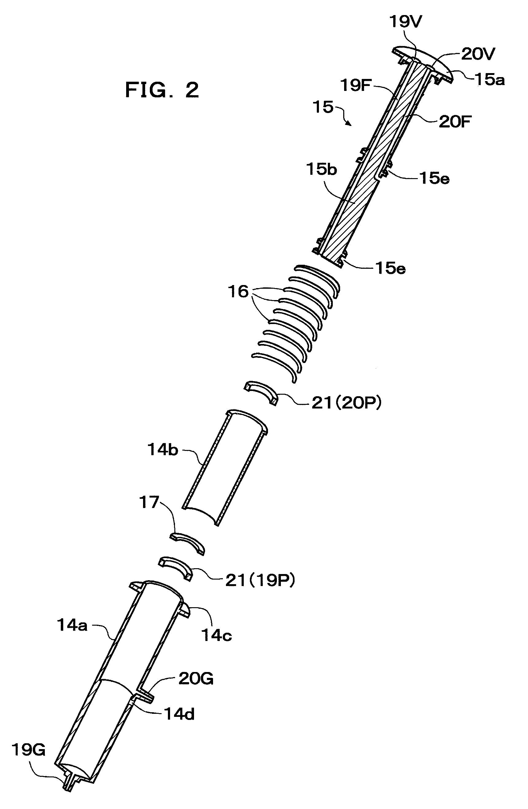 Automatic return syringe with ventilation paths for air and suction ports