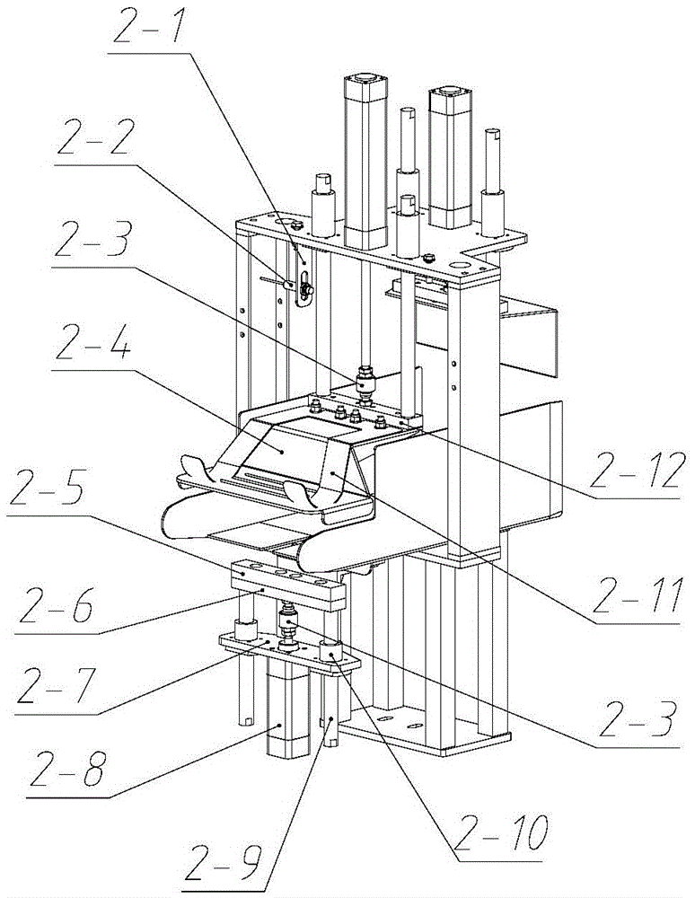 Self-adaptive bag clamping device