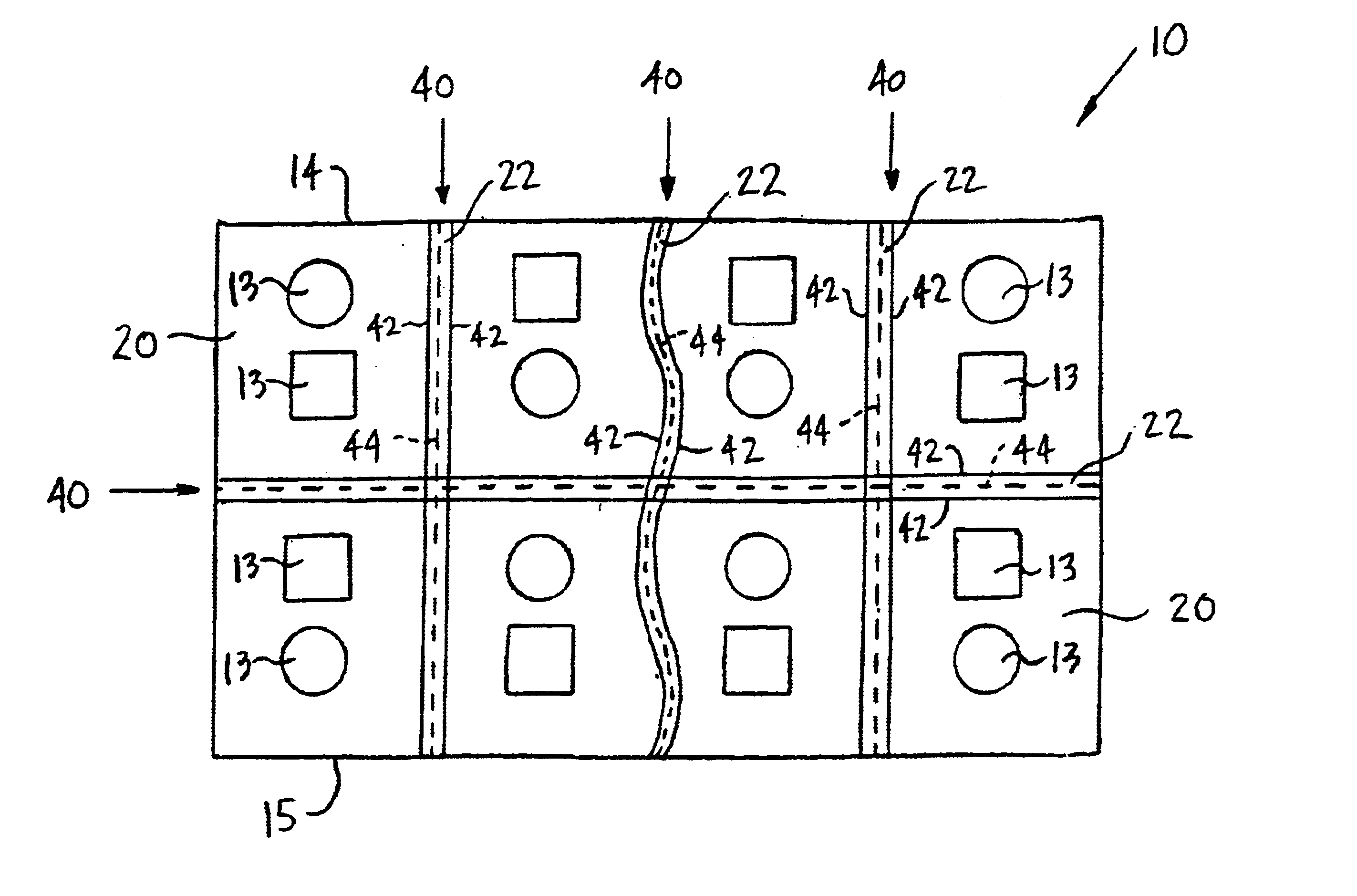 Apparatus for separating label assembly