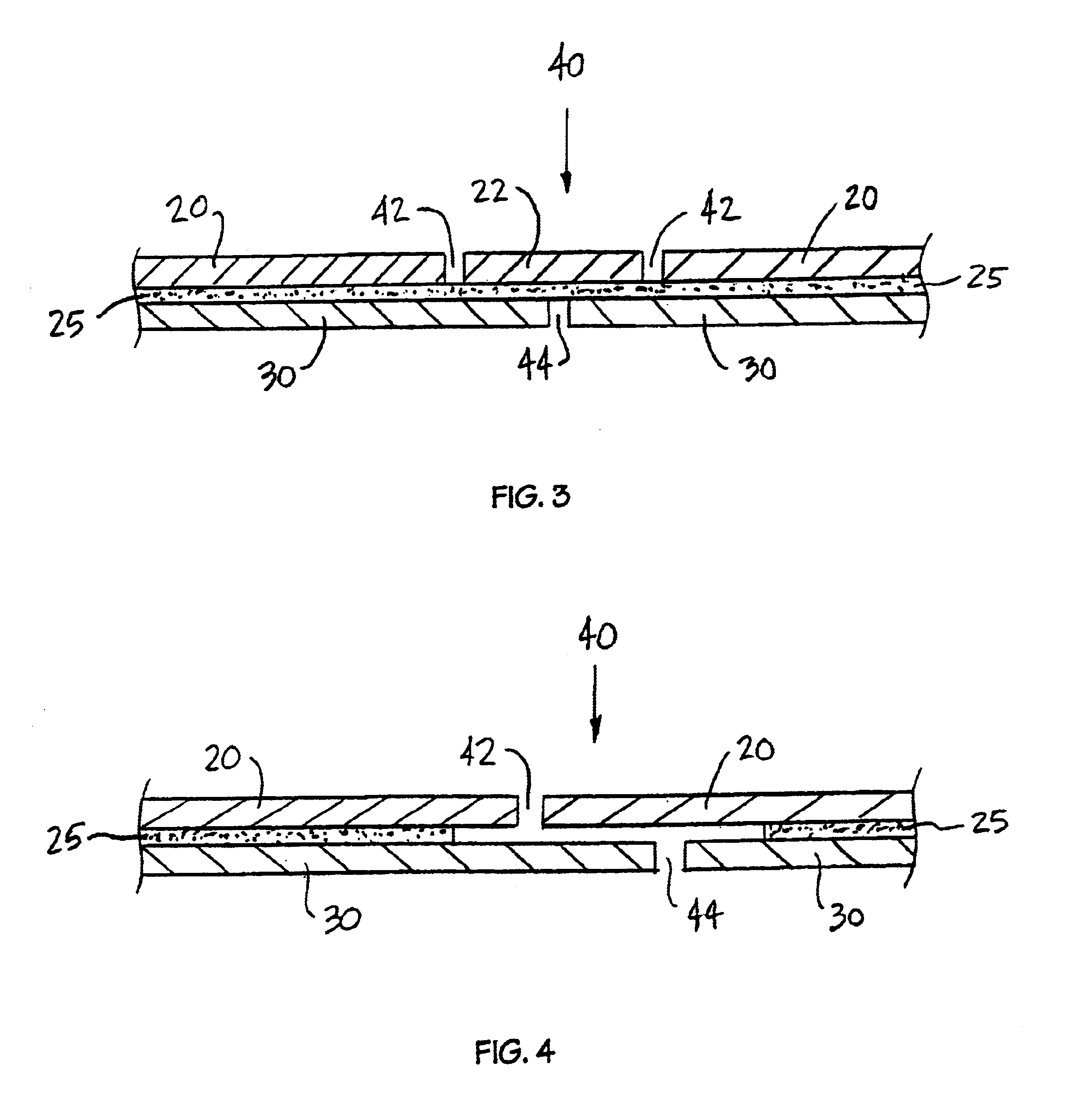 Apparatus for separating label assembly