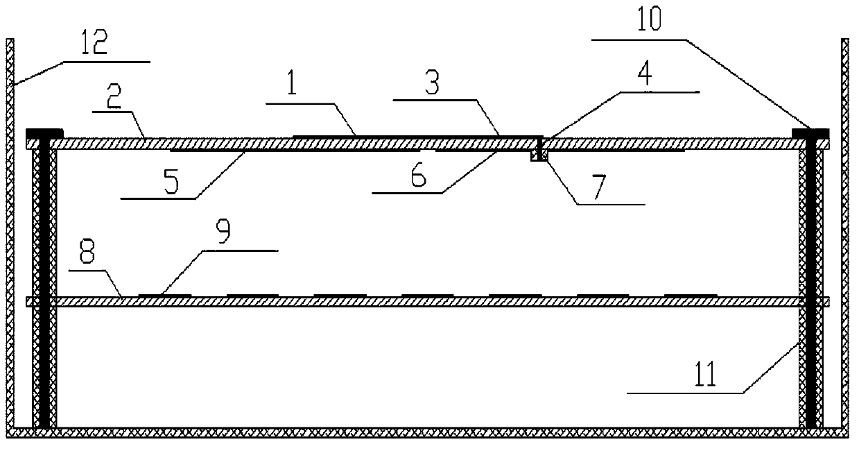 A low-profile planar dipole antenna suitable for 4g LTE communication