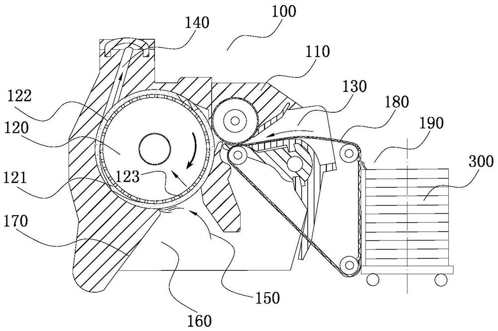 AI-combined air suction auxiliary type spinning device