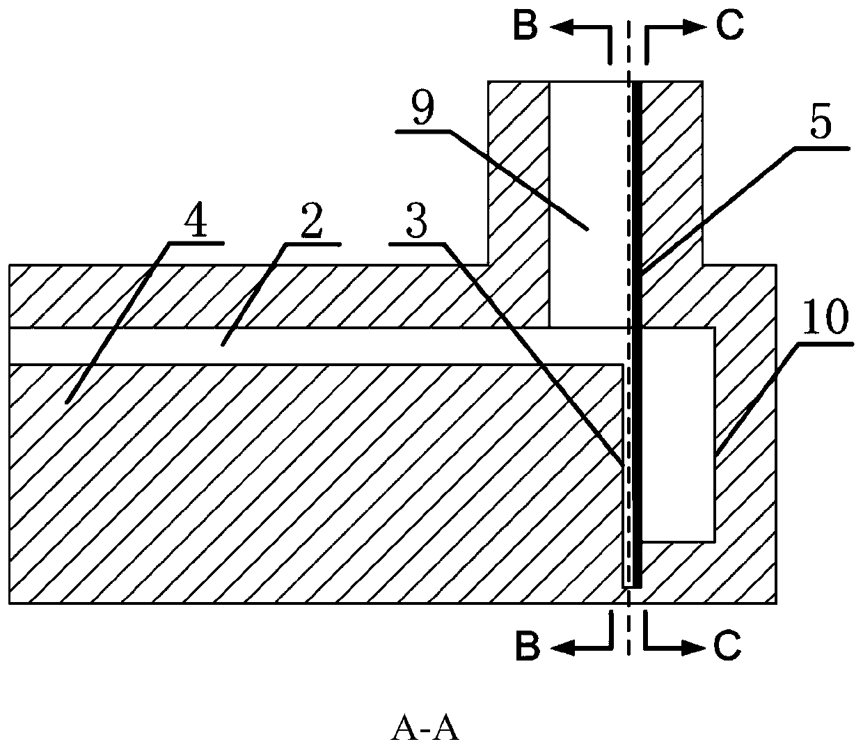 Non-contact type ridge waveguide, micro-strip and coupling slot probe transition circuit