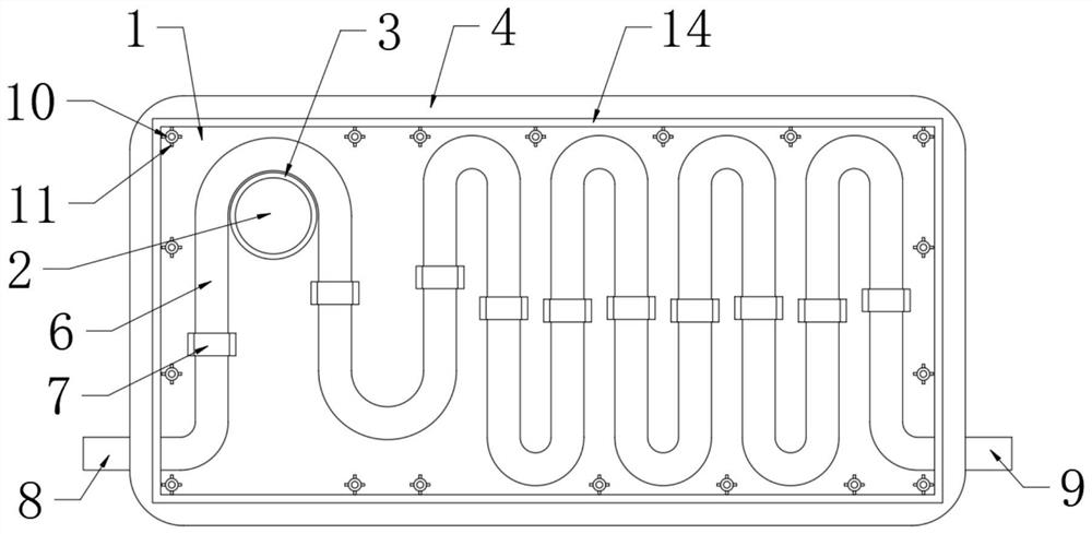 Heat dissipation enhanced engine hood for engineering vehicle