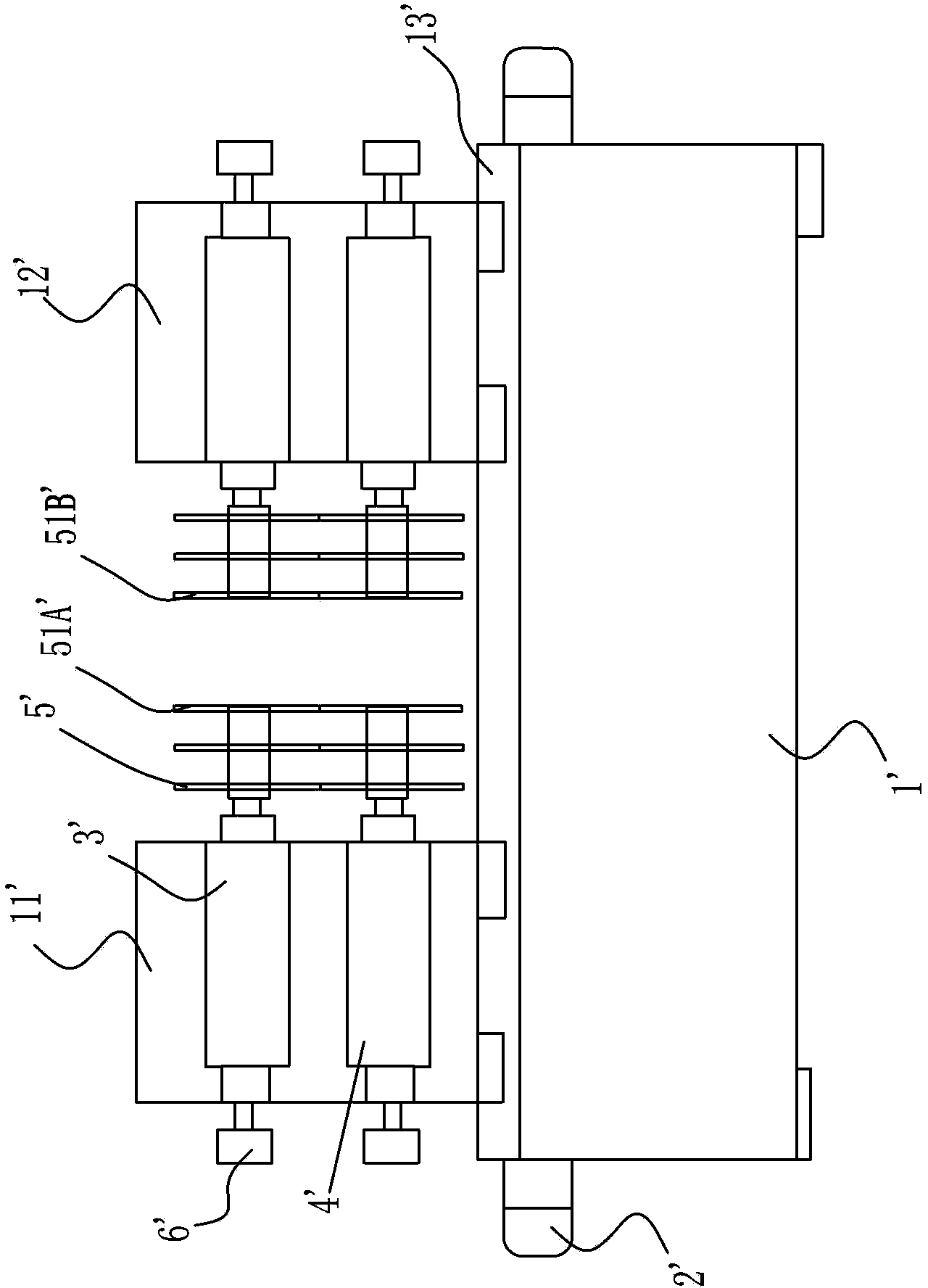 A fully automatic two-sided upper and lower shaft multi-piece woodworking sawing machine