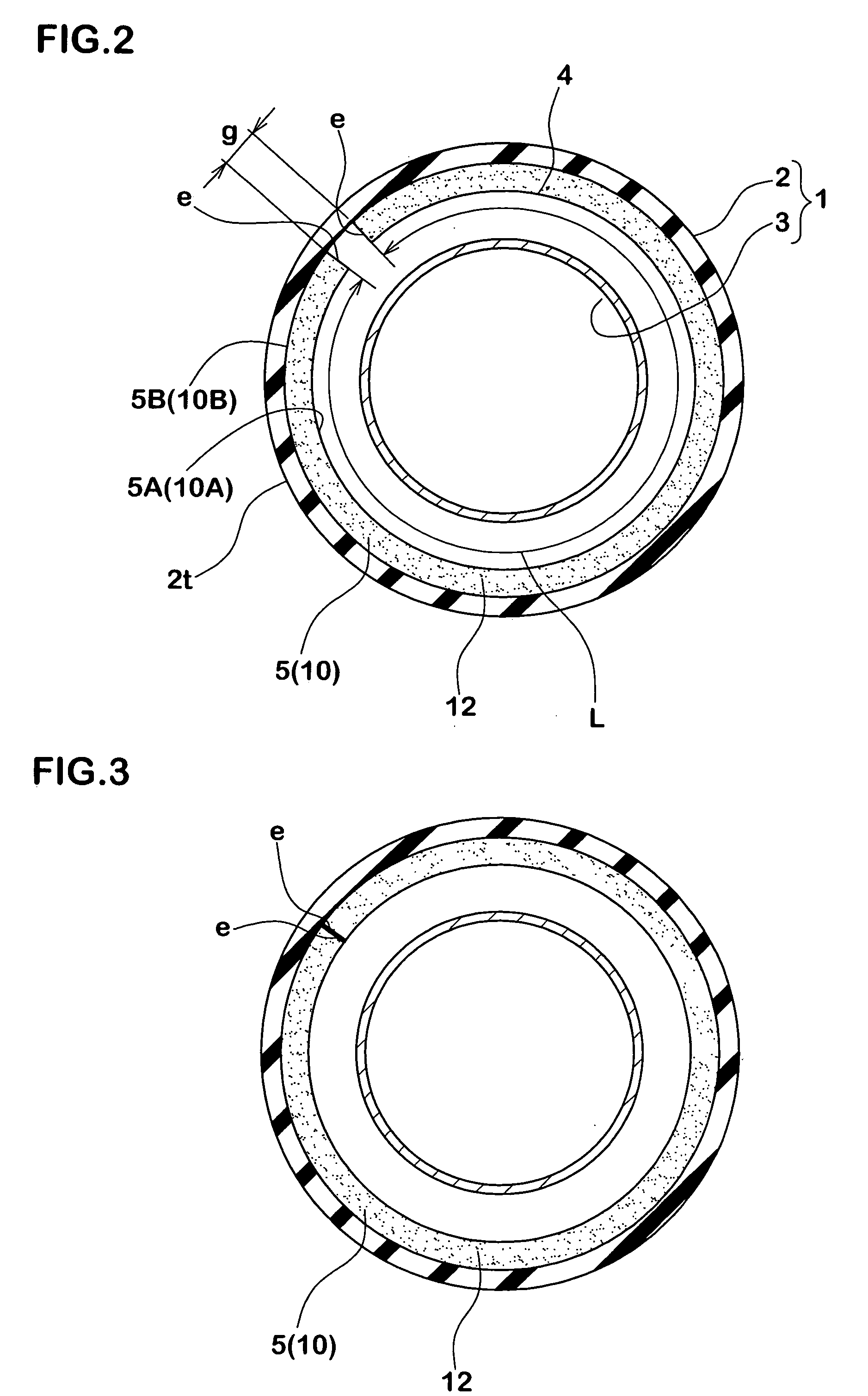 Assembly of pneumatic tire and rim, sound suppressing body used for the assembly and pneumatic tire storage method