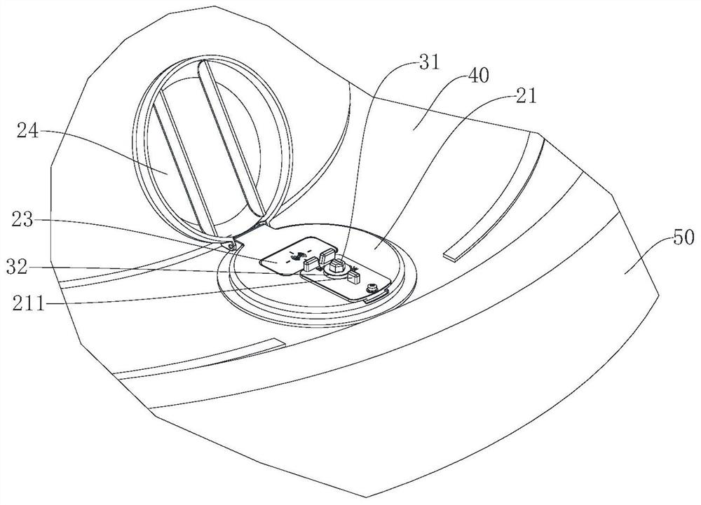 Well lid lock, well lid and unlocking assembly