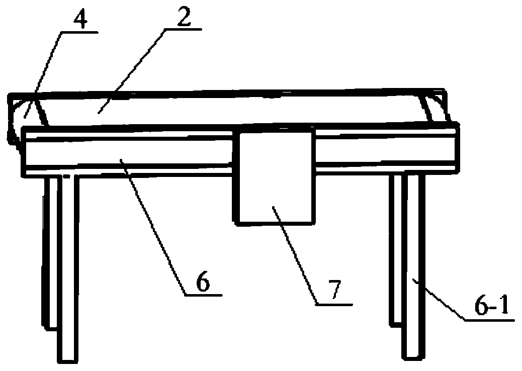 Magnetic separation device for solid ferromagnetic wastes