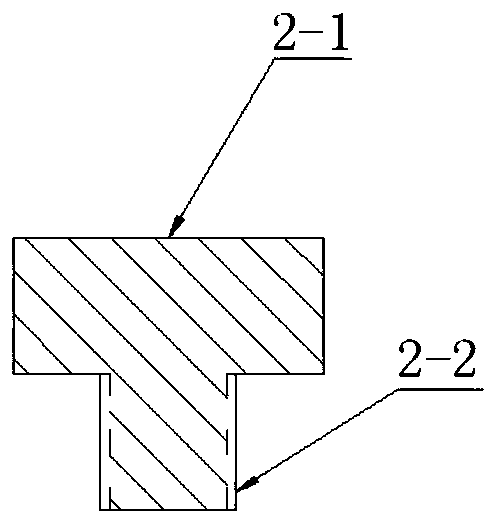 Mounting structure of shipboard gun carriage vibration measuring sensor