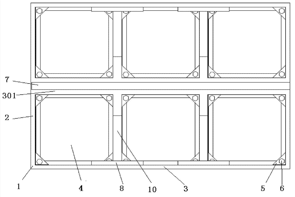 Cover plate for covering surface of collision pit