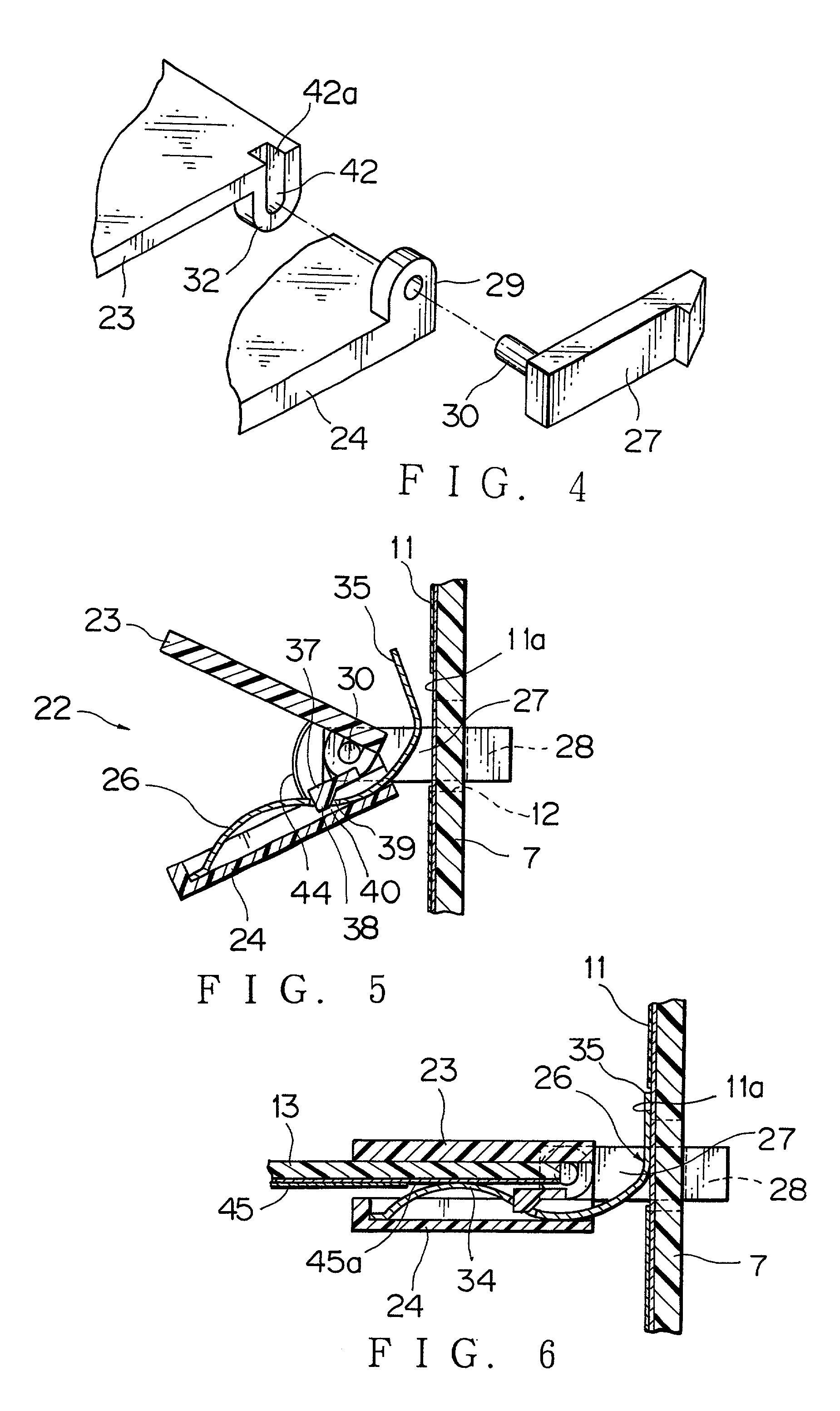 Connector and a connecting structure of circuit boards therewith