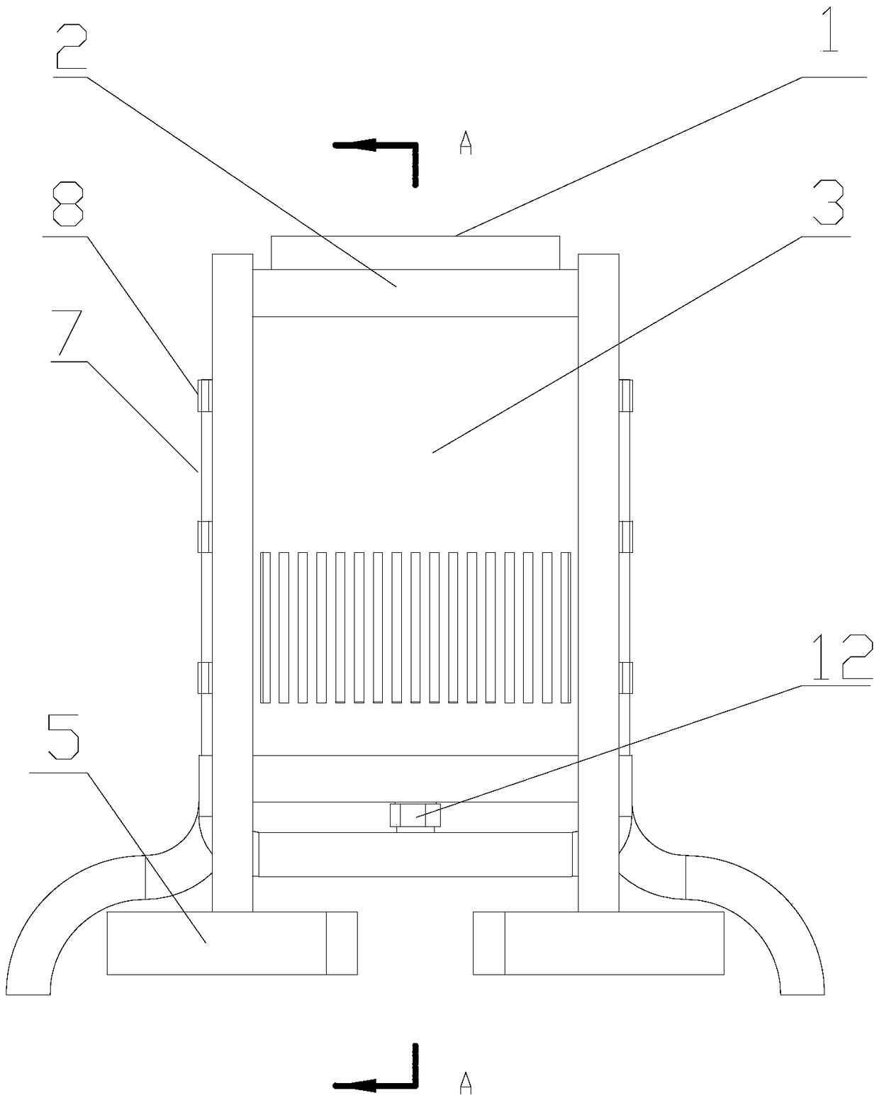 Condensation dehumidification device for control cabinet cooled by water cooling